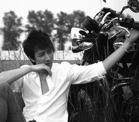 吃瓜娱乐圈韩庚,娱乐圈的瓜中瓜,揭秘明星背后的故事